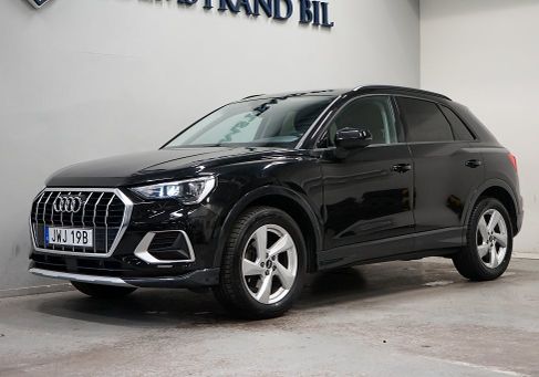 Audi Q3, 2022