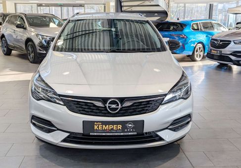 Opel Astra, 2021