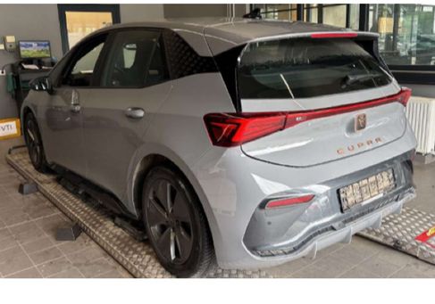 Cupra Born, 2024
