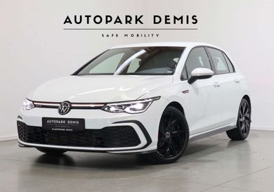 Volkswagen Golf, 2022