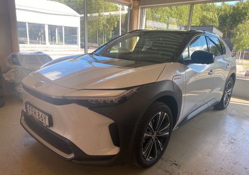 Toyota bZ4X, 2022 3