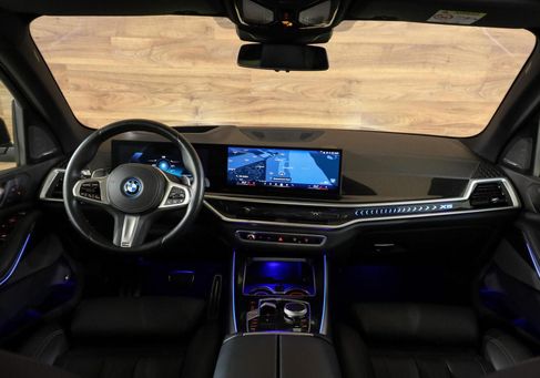 BMW X5, 2023