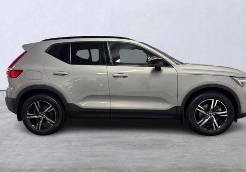Volvo XC40, 2025 3