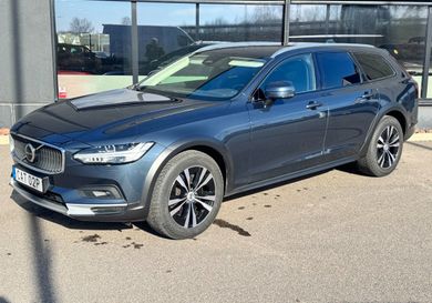 Volvo V90 Cross Country, 2023