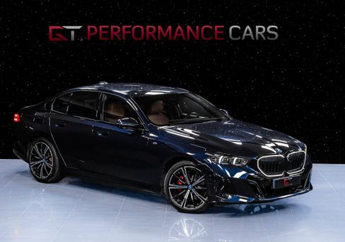 BMW 530, 2024 3
