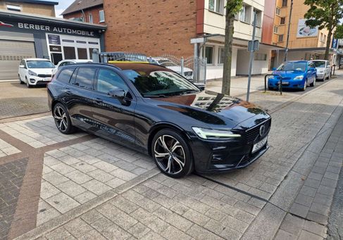 Volvo V60, 2022