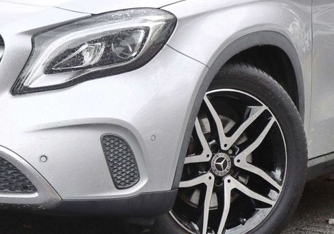 Mercedes-Benz GLA 220, 2019