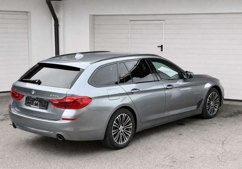 BMW 530, 2018 3