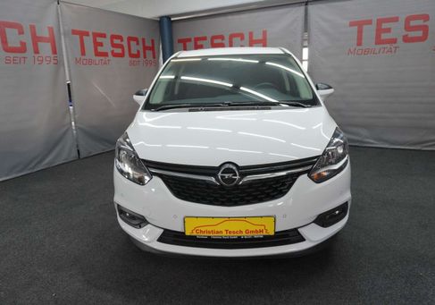 Opel Zafira, 2019