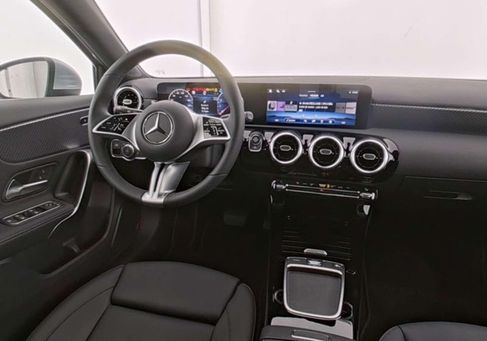 Mercedes-Benz A Klasė, 2024
