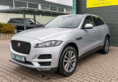 Jaguar F-Pace, 2017