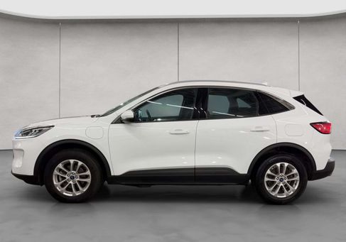 Ford Kuga, 2022