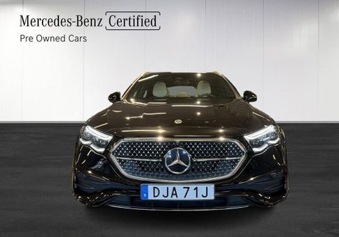 Mercedes-Benz E 300, 2024