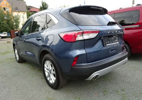 Ford Kuga, 2022