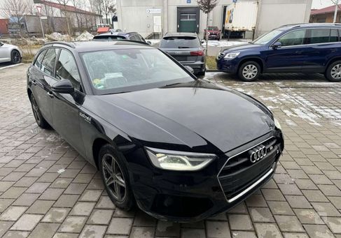 Audi A4, 2022