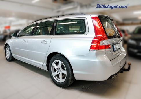 Volvo V70, 2016