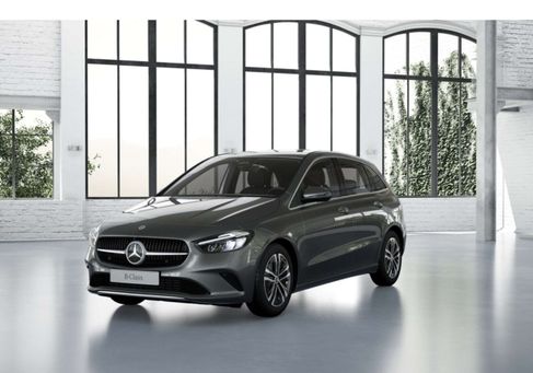 Mercedes-Benz B 180, 2025
