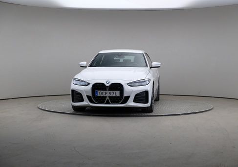 BMW i4, 2023