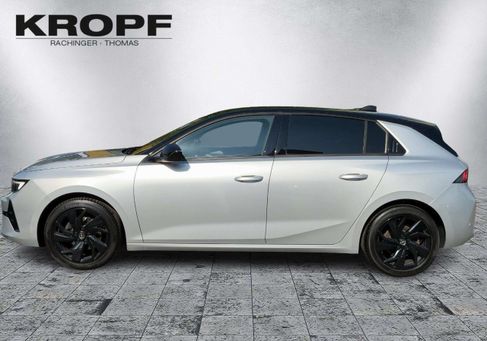 Opel Astra, 2022