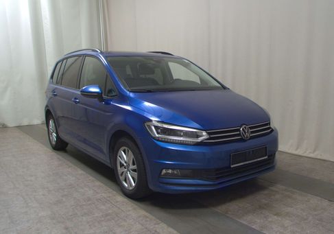 Volkswagen Touran, 2023 3