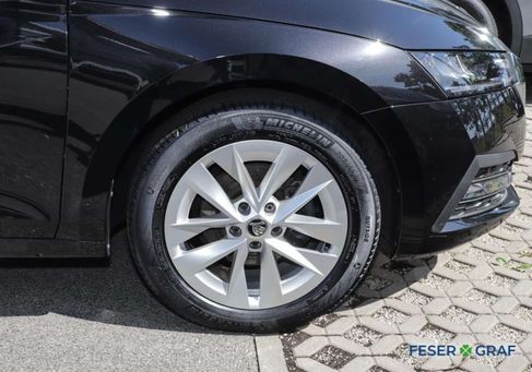 Skoda Octavia, 2024 3
