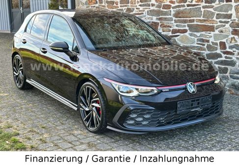 Volkswagen Golf, 2021