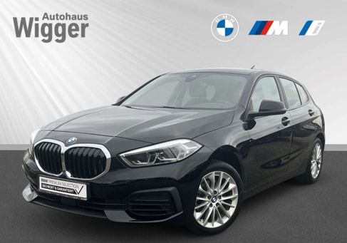 BMW 116, 2021