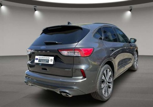 Ford Kuga, 2022
