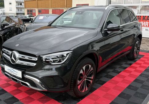 Mercedes-Benz GLC 300, 2022