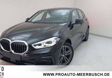 BMW 118, 2023