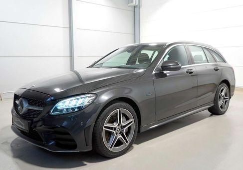 Mercedes-Benz C 300, 2020