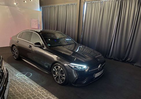 Mercedes-Benz C 180, 2021