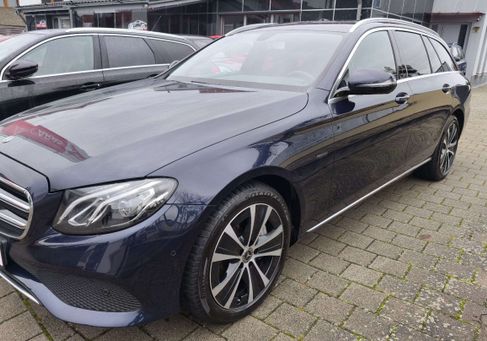 Mercedes-Benz E 300, 2019