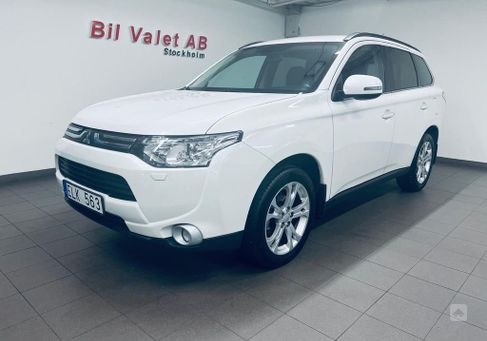 Mitsubishi Outlander, 2014