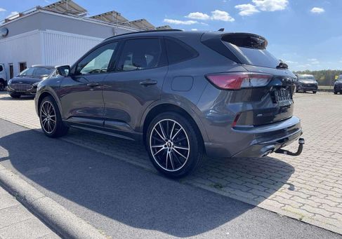 Ford Kuga, 2021