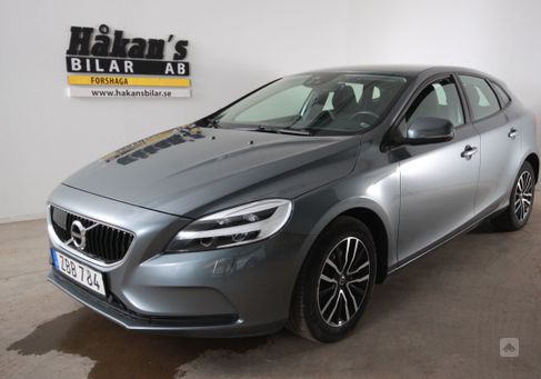 Volvo V40, 2018