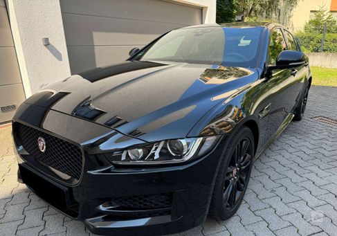 Jaguar XE, 2018