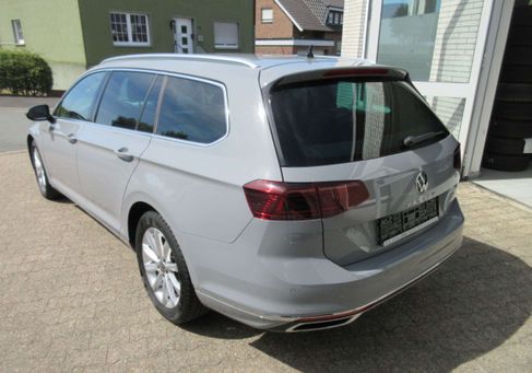 Volkswagen Passat Variant, 2023 2