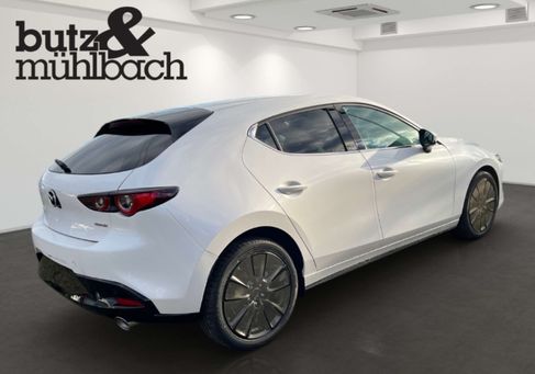 Mazda 3, 2026