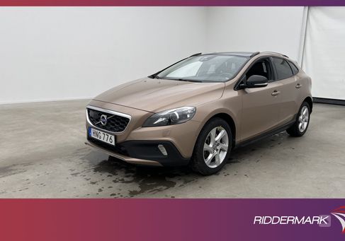 Volvo V40 Cross Country, 2015