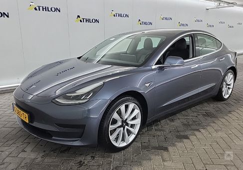 Tesla Model 3, 2019