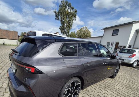 Opel Astra, 2024