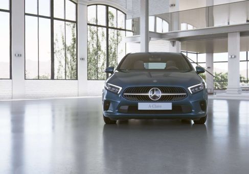 Mercedes-Benz A 220, 2022