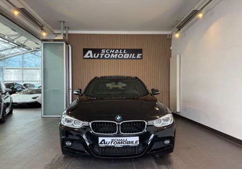 BMW 330, 2019