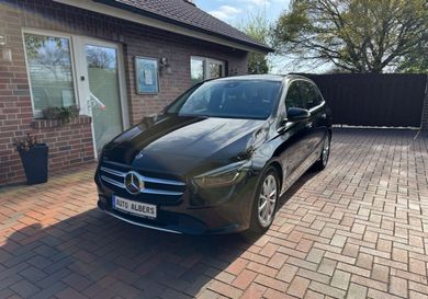 Mercedes-Benz B 180, 2020