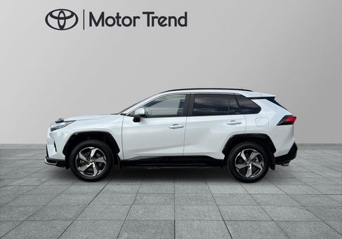 Toyota RAV 4, 2025