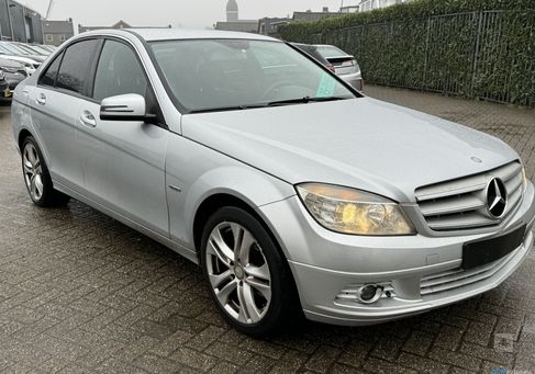 Mercedes-Benz C 200, 2010