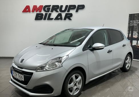 Peugeot 208, 2015