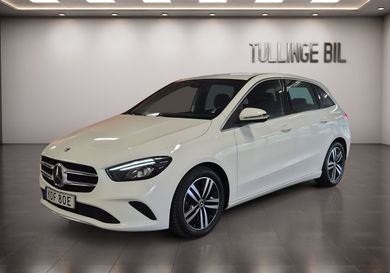 Mercedes-Benz B 180, 2023
