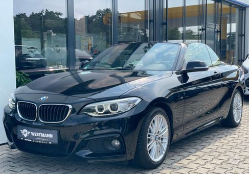 BMW 220, 2017